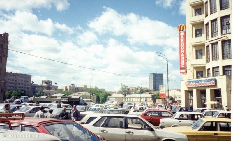 Какой была Москва в 90-е годы