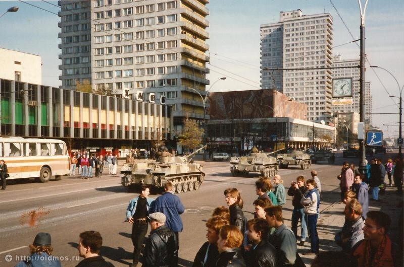 Какой была Москва в 90-е годы