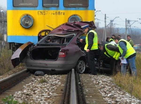 Аварии на железнодорожных переездах