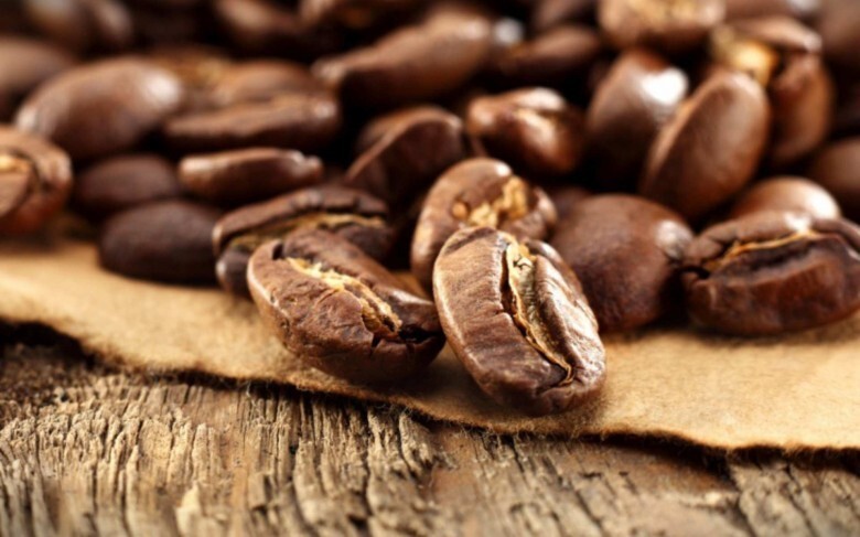 4. Сильно обжаренный кофе содержит больше кофеина