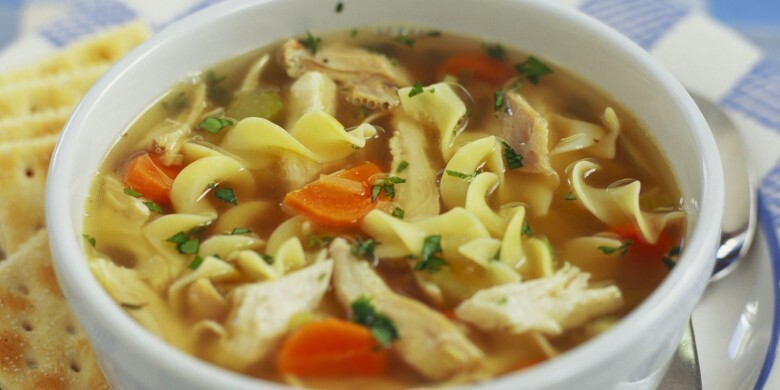 9. Куриный суп с лапшой