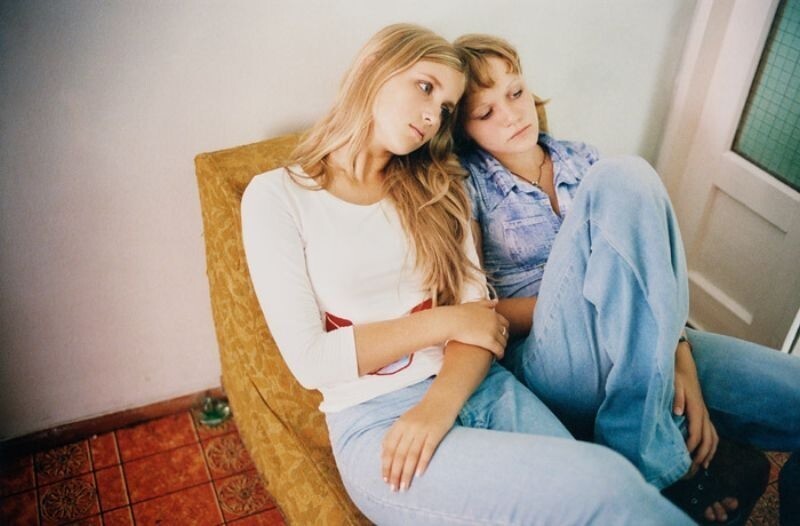 Катя и Оксана, 2002 год.
