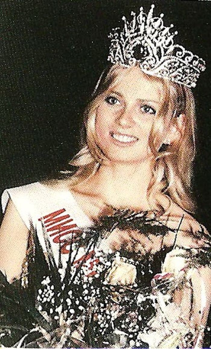 "Мисс Москва-1997" - Анна Клецова (23 года)