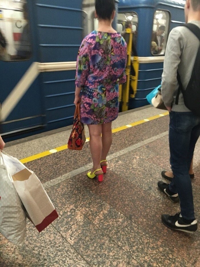 Модники из Российской подземки в метрополитене