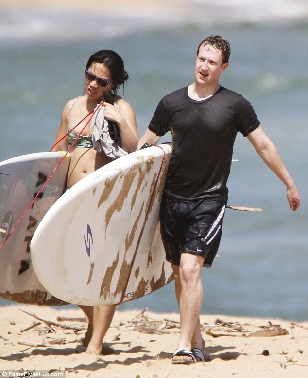 Марк Цукерберг, возведя стену вокруг своей виллы на Гавайях, вызвал возмущение местных жителей