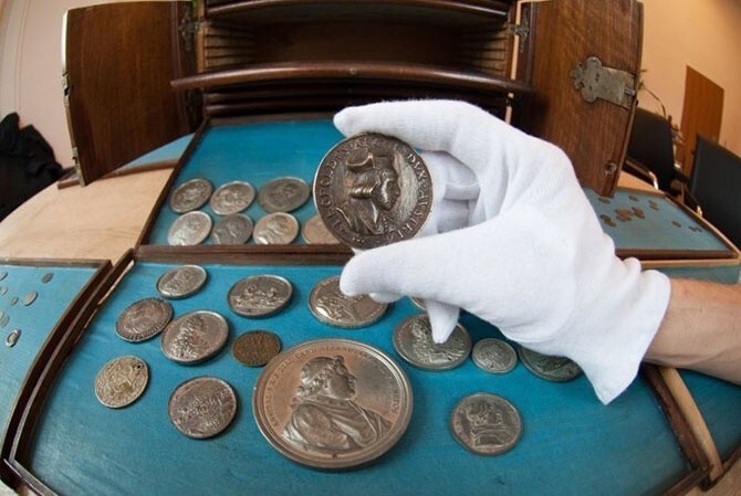 Редкие монеты из немецкой библиотеки