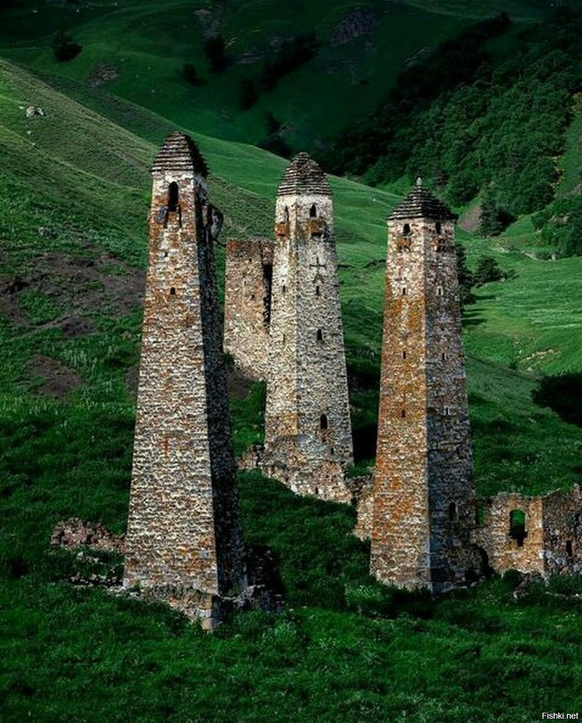 Средневековое башенное поселение "Ний", Ингушетия