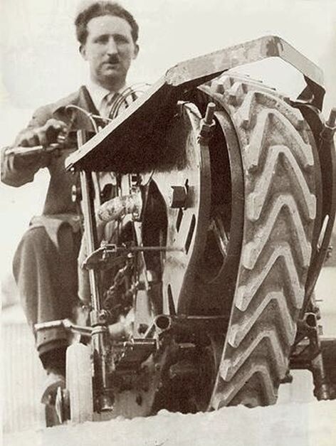 Tractorcycle - гусеничный мотоцикл 1938 года