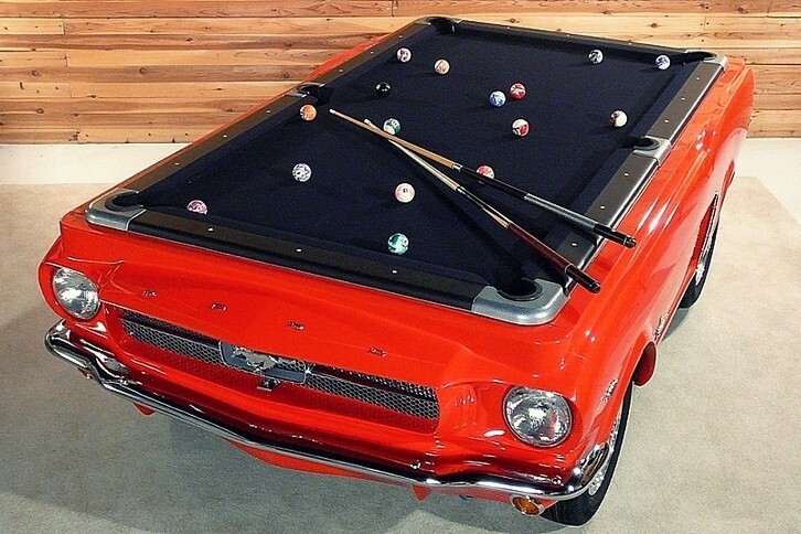 №5. Бильярдные столы из… Ford Mustang 1965 года и Chevrolet Camaro 1969