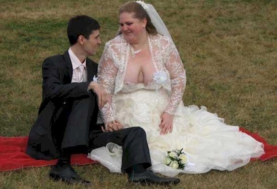 Эти свадебные платья - просто позор!