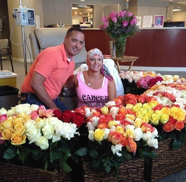 Муж сделал невероятный подарок жене, которая излечилась от рака