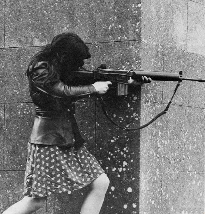 7. Боец Ирландской республиканской армии, 1970-ые. 