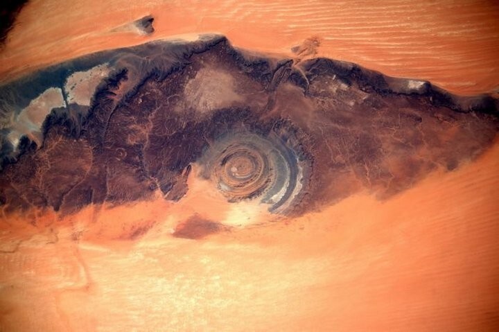 Глаз Сахары. Фото с МКС.