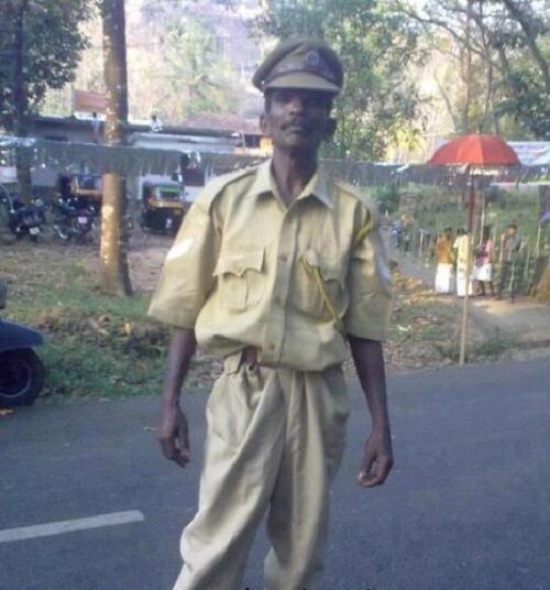 Полицейские они и в Индии полицейские