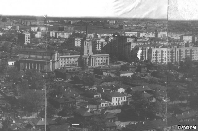 Две старющих фотографии Свердловска (Екатеринбурга) даже не знаю каких годов