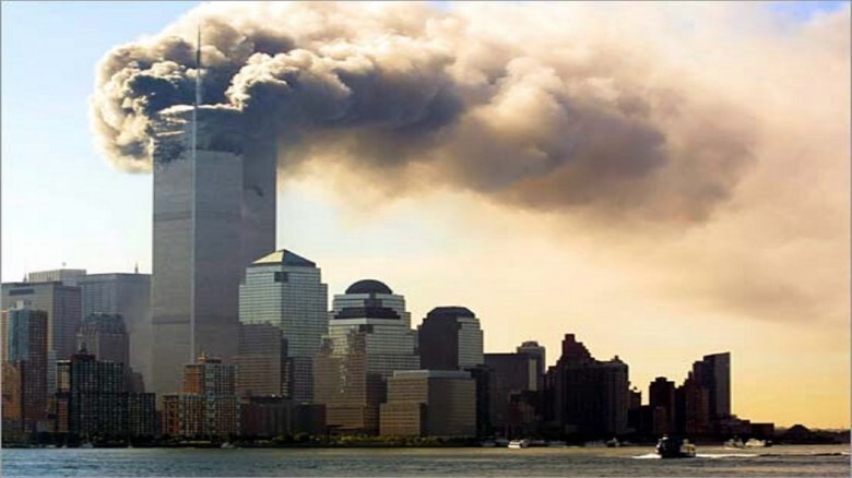 13. 11 сентября произошел контролируемый снос Всемирного торгового центра