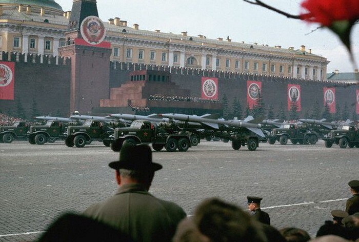 Военный парад на Красной площади, 1966 год.
