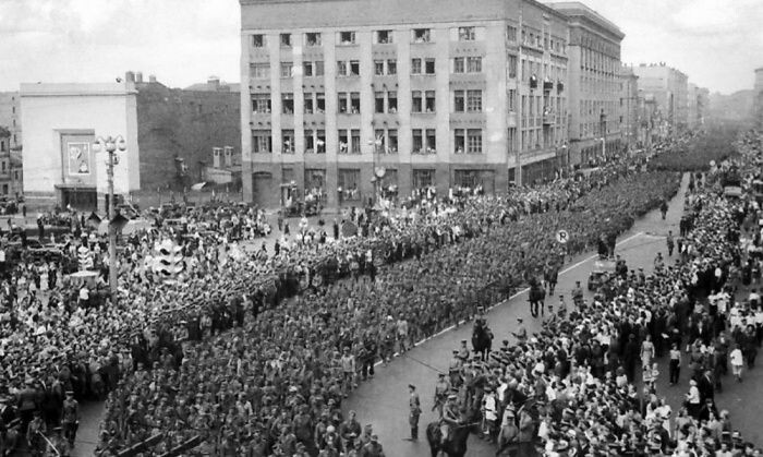 Марш пленных немцев по Москве, 1944 год, СССР 