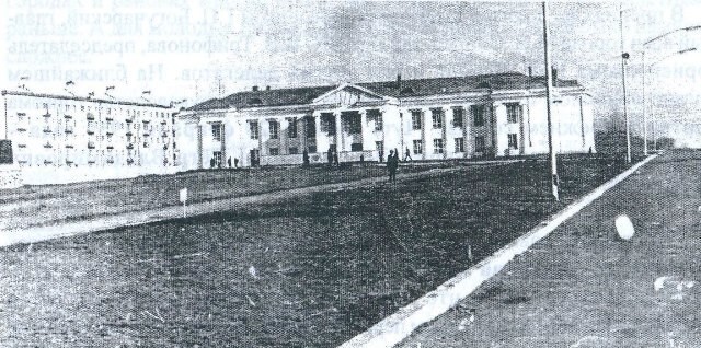 В 1957 году на ст.Алтайская сдан в эксплуатацию ДК ЖД.