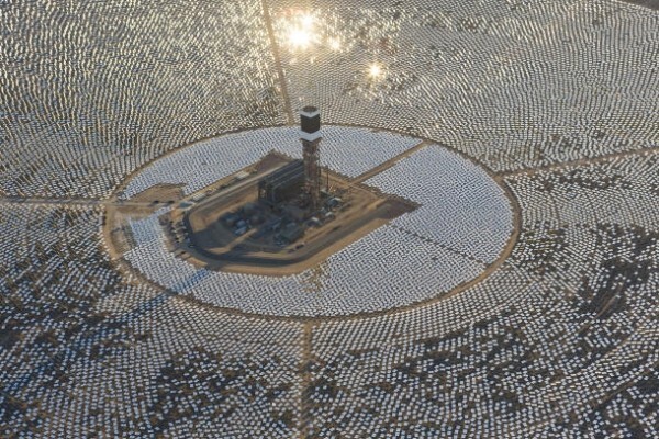 Самая крупная в мире солнечная электростанция.