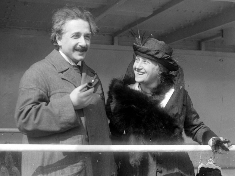 4. Эйнштейн любил женщин