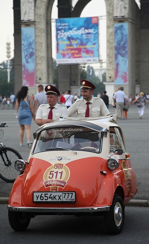 Ралли ретро-автомобилей в Москве