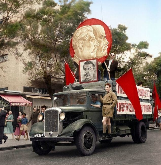 Демонстрация в Тель–Авиве, 1947 год 