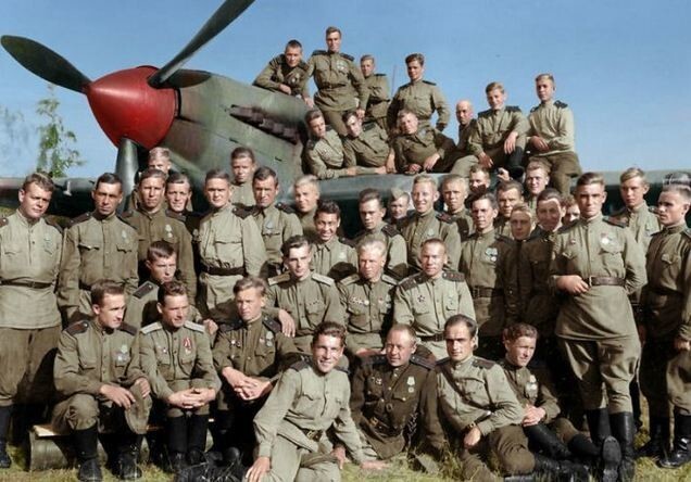 566-й (Солнечногорский) штурмовой авиационный полк, 1944 год