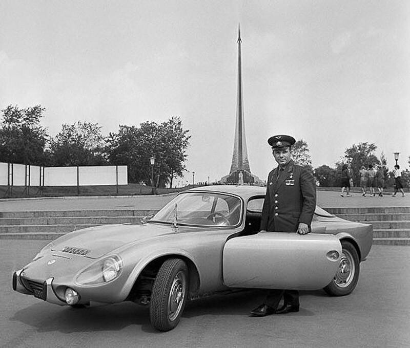 Подарок французской компании Matra: спортивный автомобиль Matra Djet. 1965 год