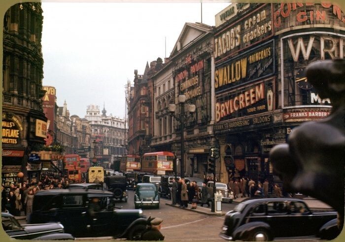 Шафтсбери–авеню, 1949 год, Лондон 