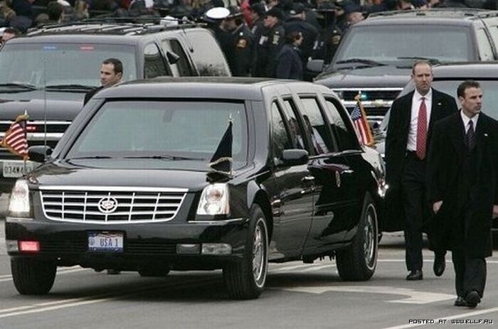 Из каких машин состоит кортеж президента США
