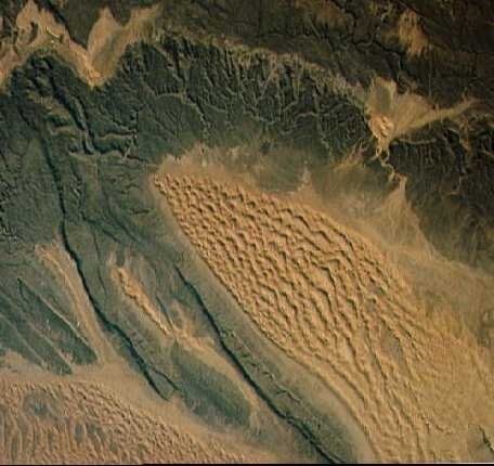  Самые высокие песчаные дюны на Земле.