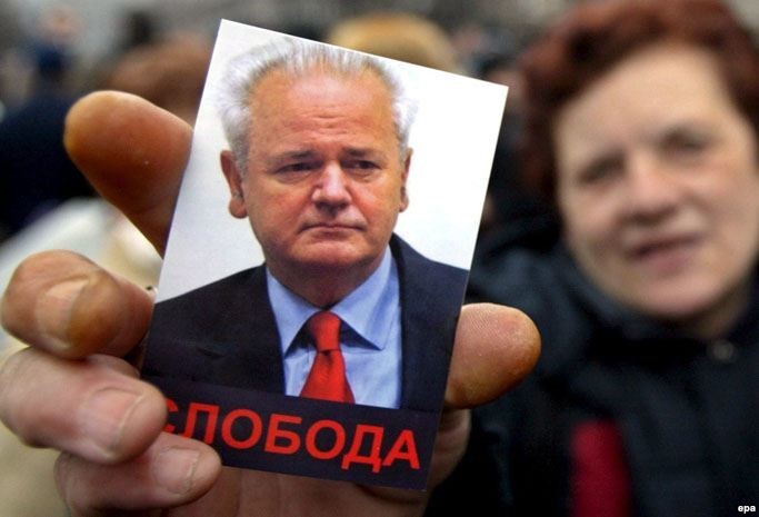 «Милошевич оправдан, а заказчики трибунала над ним должны сесть на скамью подсудимых»