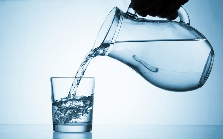 Жители этой страны всегда пьют воду, импортированную из других стран