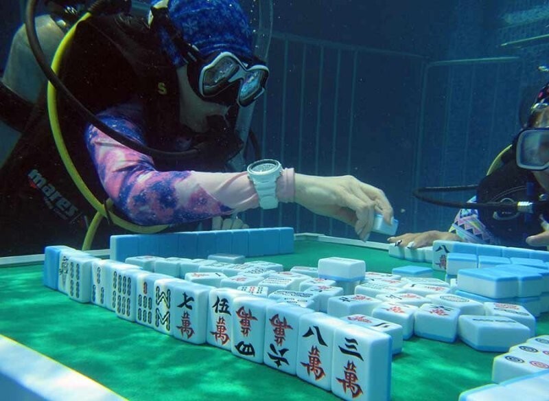 Если ты уже попробовал в жизни всё, что как насчёт того, чтобы сыграть в маджонг под водой?