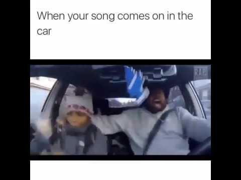 Когда услышал любимую песню в машине 