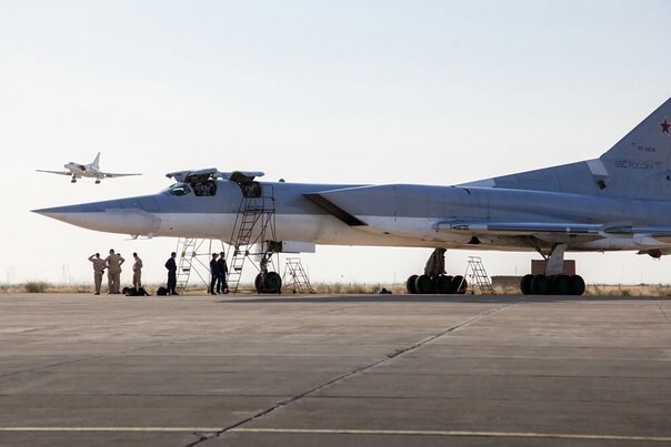 Россия перебросила дальние бомбардировщики Ту-22М3 в Иран