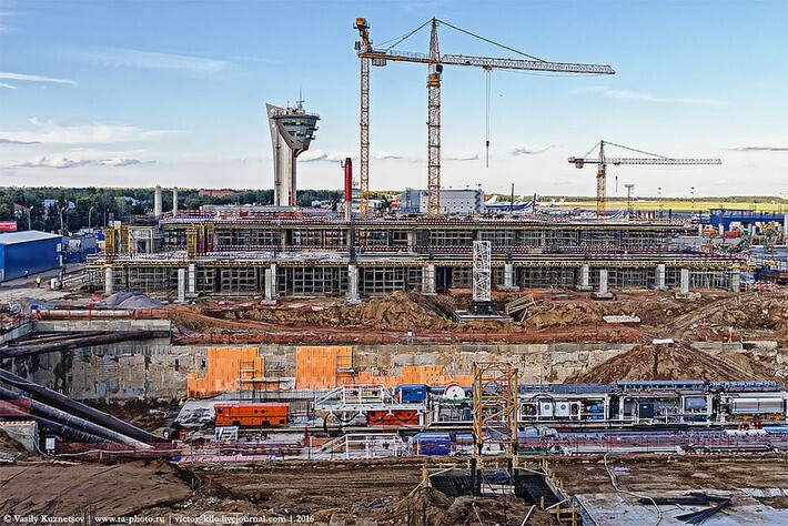 Строительство комплекса нового терминала и ВПП аэропорта Шереметьево 