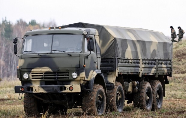 2. Вьетнамская армия получила партию грузовых автомобилей «КАМАЗ»