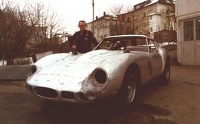 Ferrari 250 GTO заброшенная на 15 лет в поле