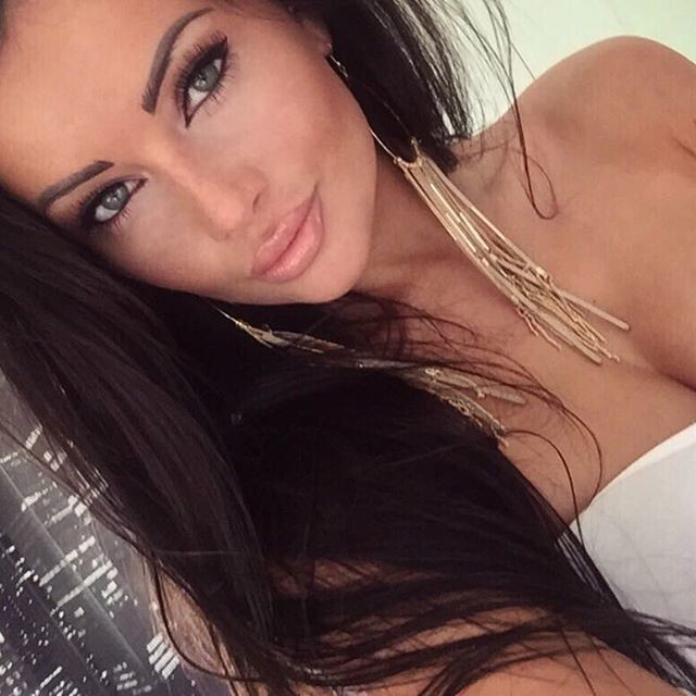 Фото красивой девушки Patricia Lincow 