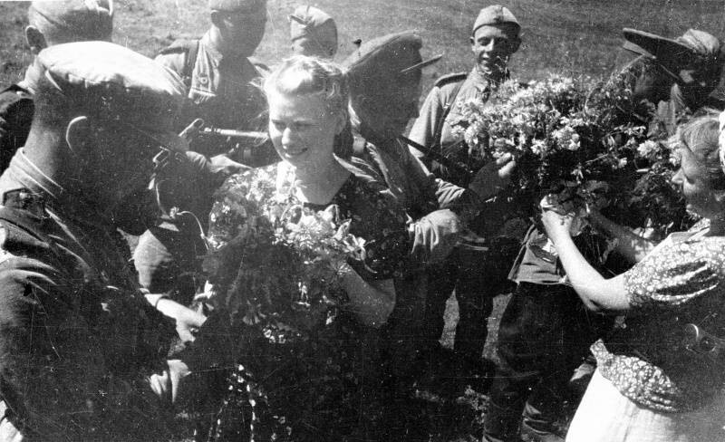 Огненная Дуга. День разгрома немецко‑фашистских войск в Курской битве