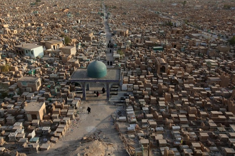 «Долина мира» — крупнейшее кладбище в мире