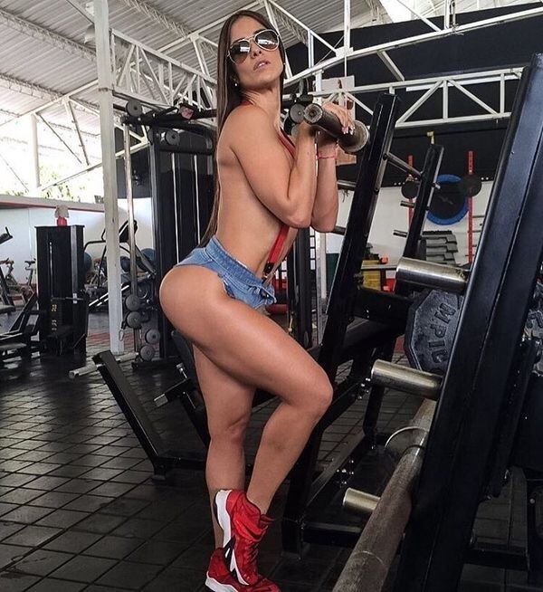 Прекрасная фитнес-модель из Колумбии - Tatiana Girardi 