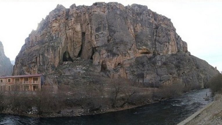 4. Пещерный комплекс Арени (Areni Cave Complex), село Арени