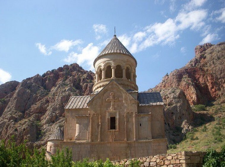9. Монастырь Нораванк (Noravank Monastery), Ехегнадзор (Yeghegnadzor)