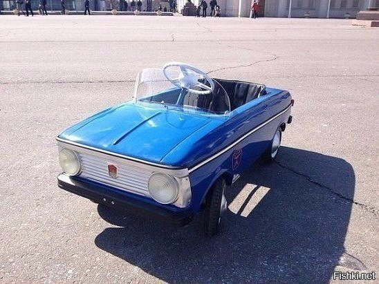 Детский педальный автомобиль из СССР
