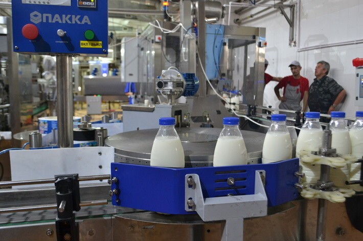 6. В Крыму запустили линию розлива молока