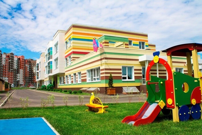 2. В России 1 сентября открыли 72 новых детских сада