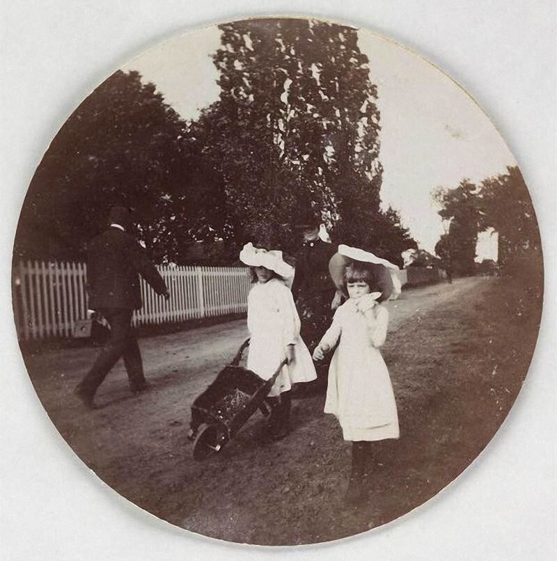 Первая компактная камера Kodak №1: Instagram* XIX века